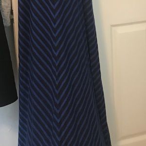Cute and flattering long beach maxi.